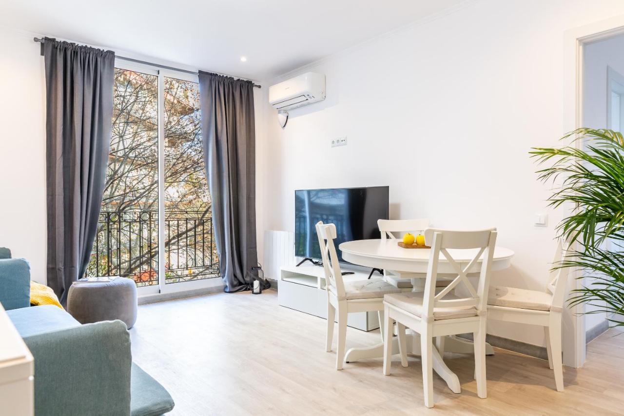 3Br - 2Bh Apartment With Nice Sagrada Familia Views Барселона